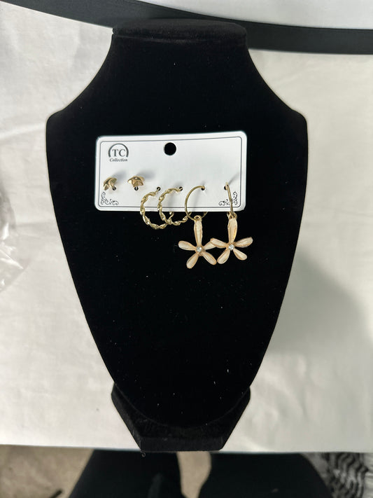 Pack Of Three Pairs of earrings